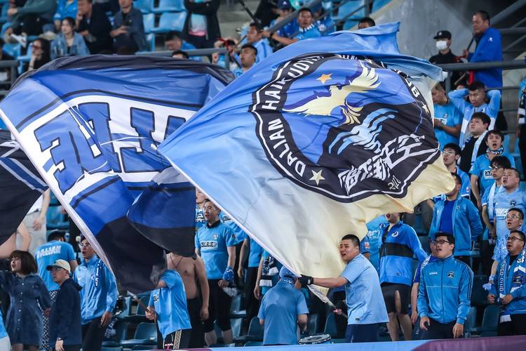 大连造船厂球队，曾是国内顶级强队吗？-图1