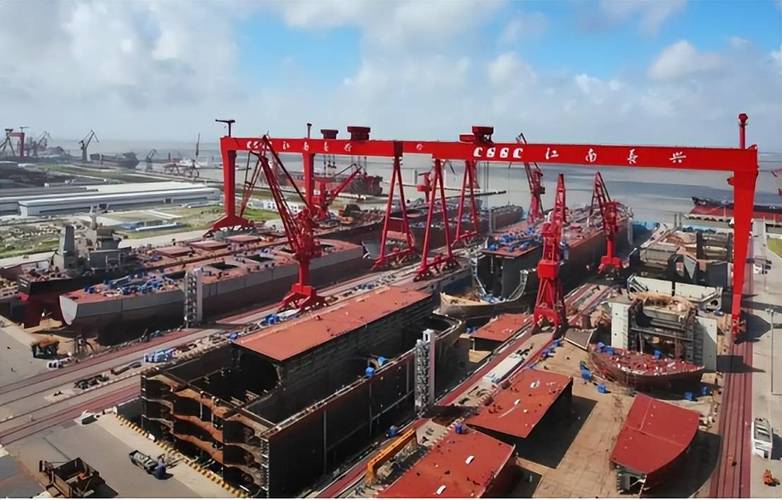 江南造船浮船坞有何独特之处？-图1