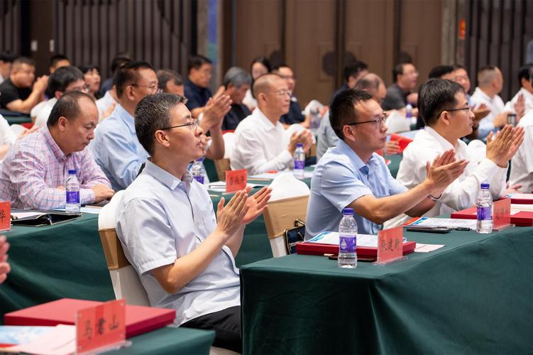 华洋船舶总经理是谁?-图3 华洋船舶总经理是谁?-图3