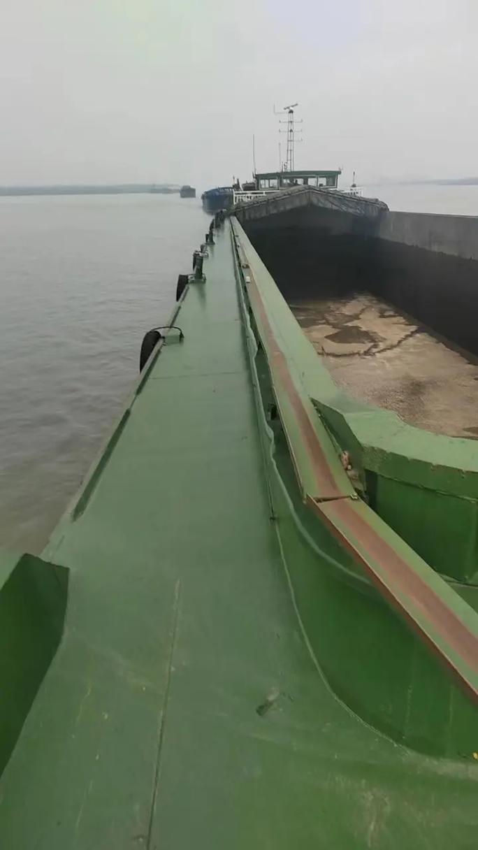 船舶型深究竟指什么?-图1 船舶型深究竟指什么?-图1