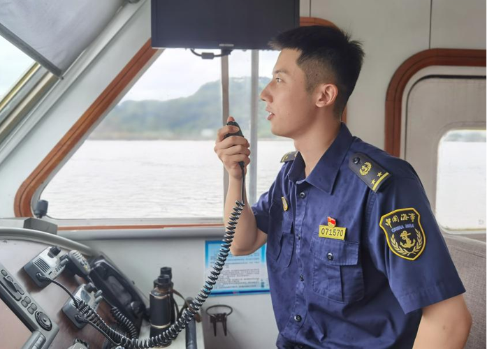 船舶双向无线电如何实现高效通信?-图2 船舶双向无线电如何实现高效通信?-图2