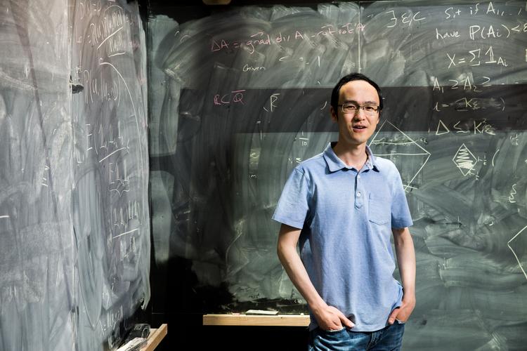 外高桥造船张伟-图1