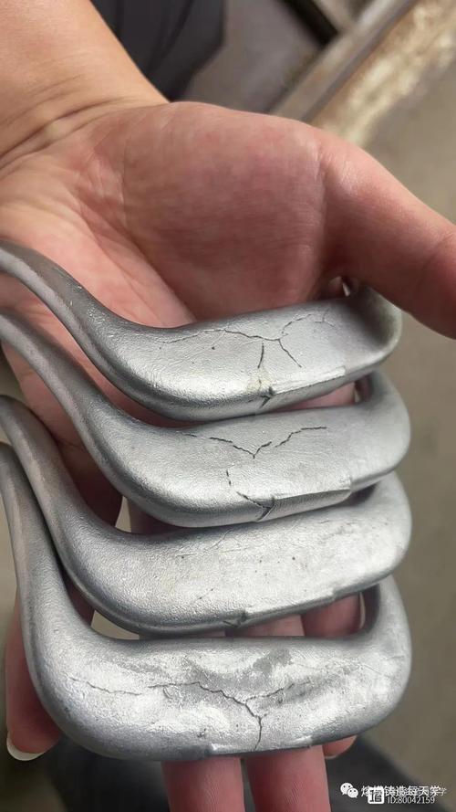 外高桥造船裂纹成因何在?-图2 外高桥造船裂纹成因何在?-图2