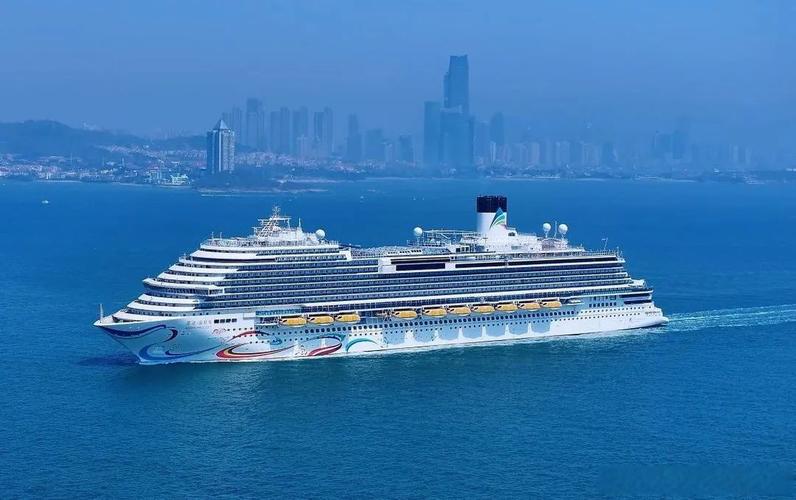 邮轮和民用船舶有何本质区别?-图2 邮轮和民用船舶有何本质区别?-图2