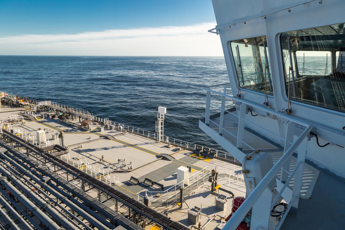 船舶与海洋工程如何协同发展？-图2