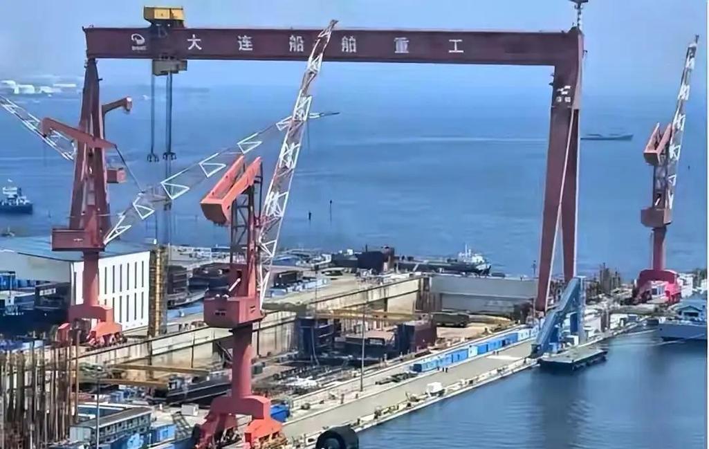 大连港船舶重工-图3