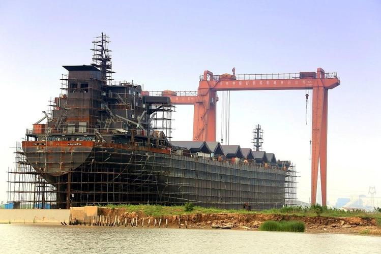 造船用钢材企业如何应对市场波动？-图2