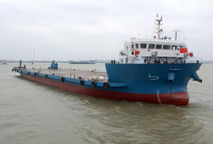 半甲板船舶买卖-图1