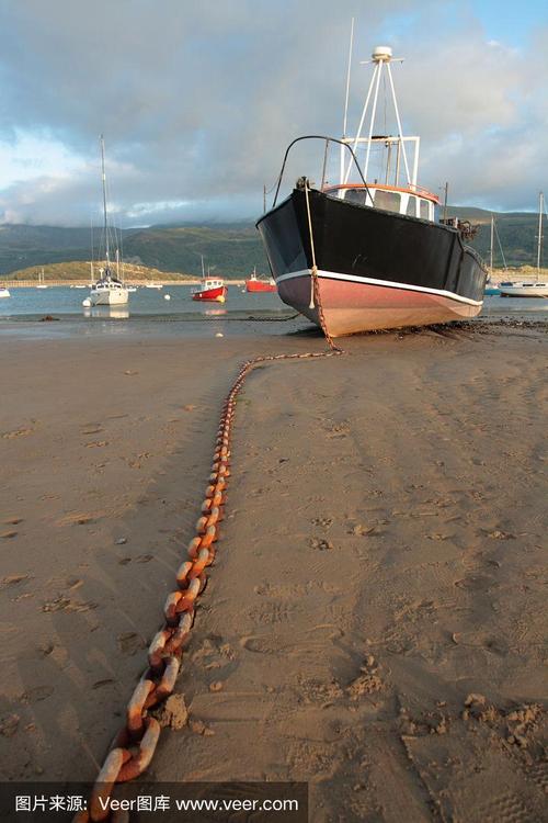 船舶抛锚的图片-图1