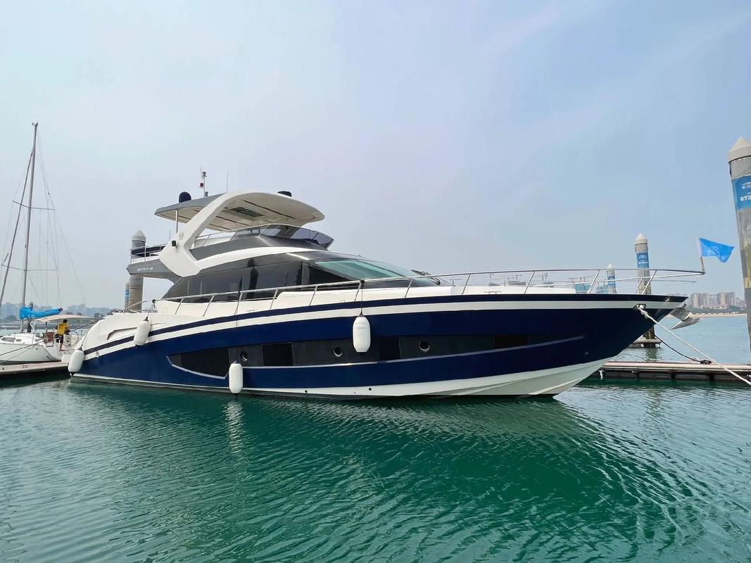 游艇属于船舶吗？-图2