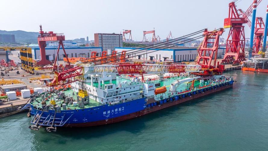 1200吨船舶，承载多少重量与故事？-图1