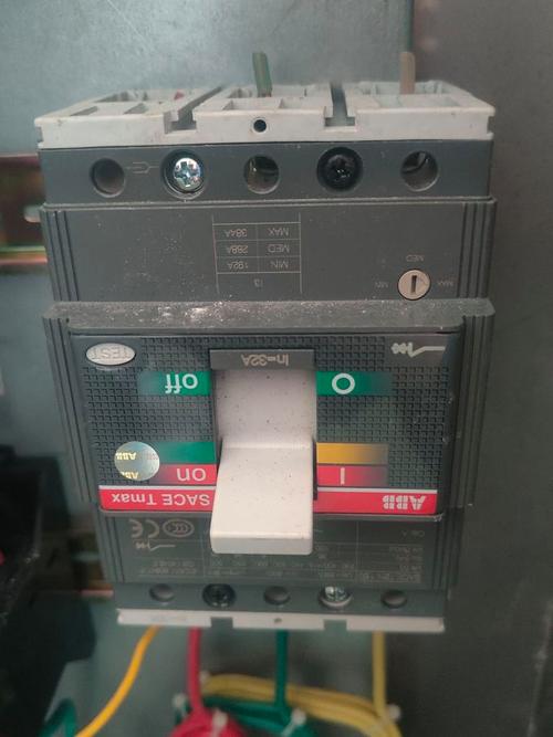 ABB船舶开关有何独特优势?-图3 ABB船舶开关有何独特优势?-图3