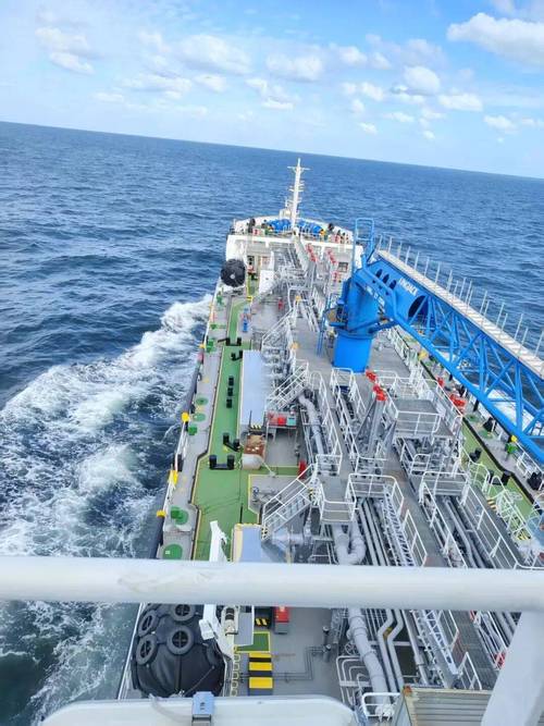 船舶试航如何应对复杂海况？-图1