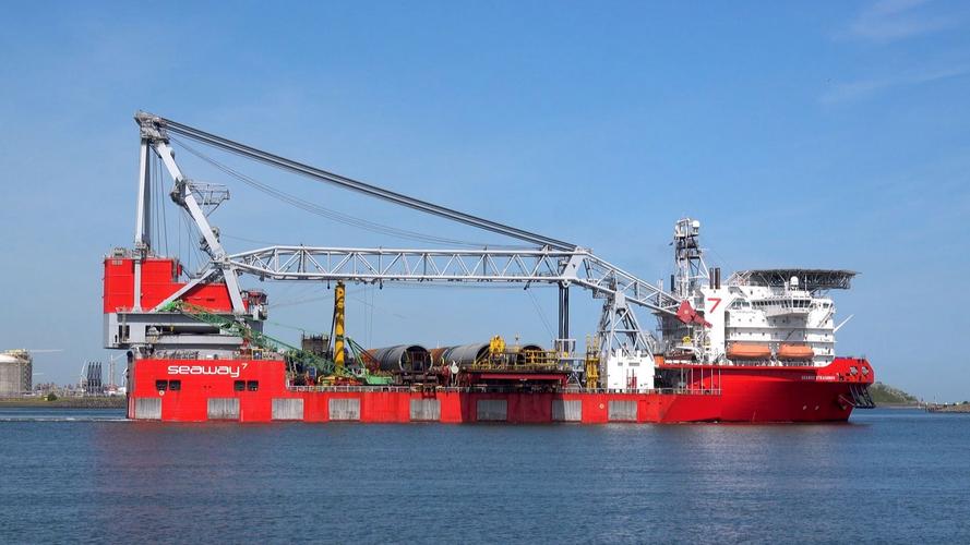 最大船舶起重机究竟有多强？-图1