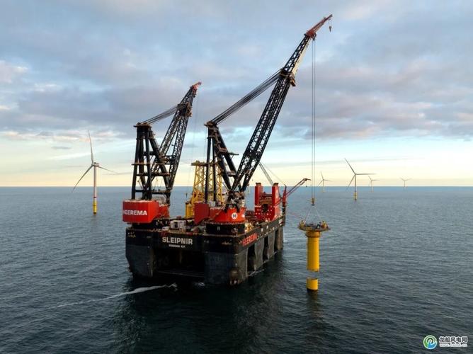 最大船舶起重机究竟有多强？-图3