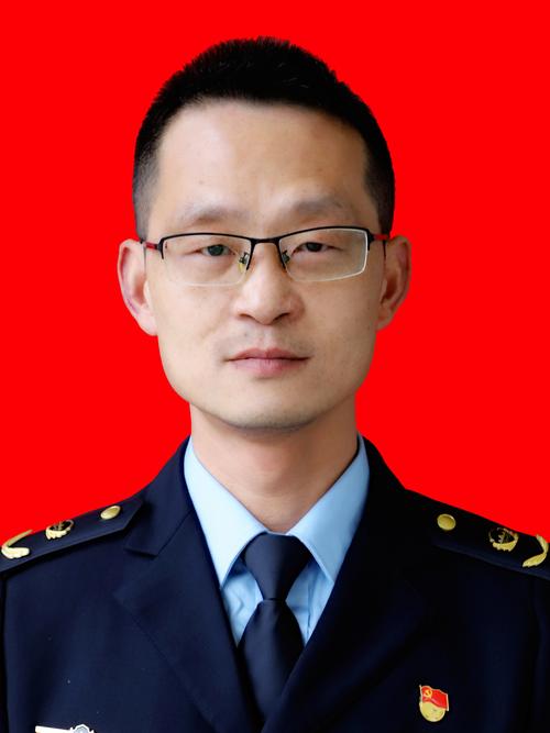 中海船舶李明是谁？-图3