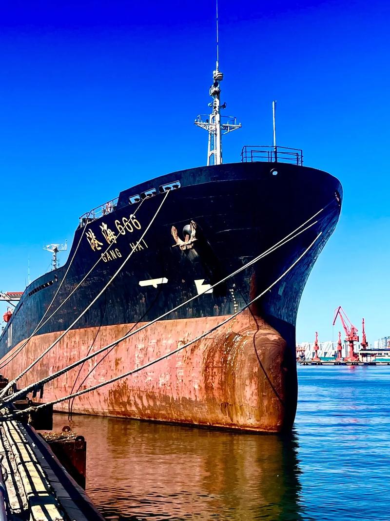 秦皇岛中港船舶有何业务优势？-图1