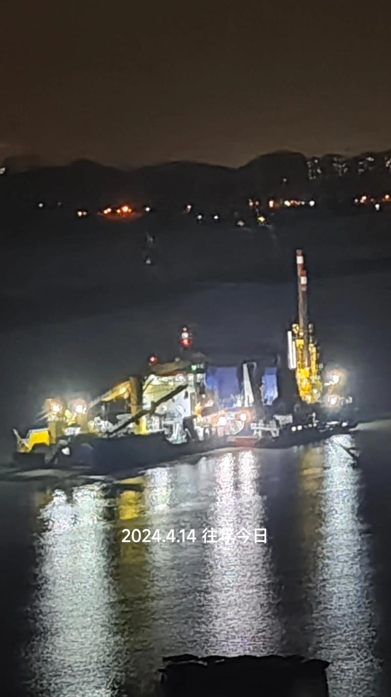 傍晚船舶起锚，是归港还是启航？-图3