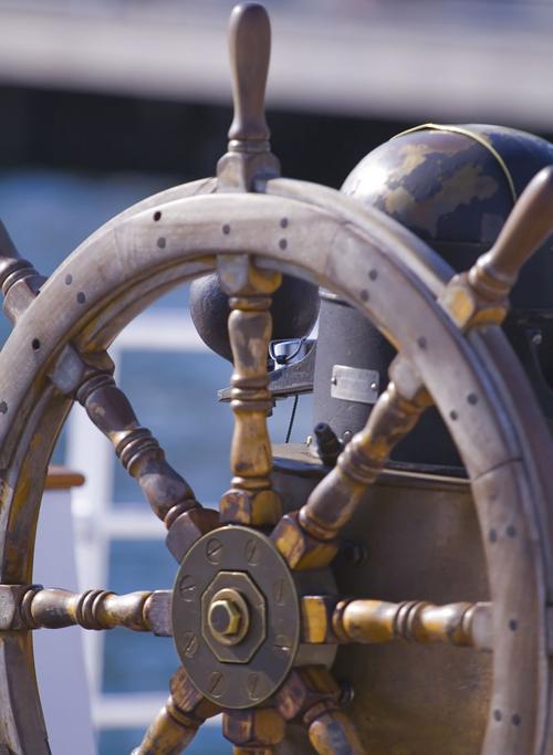 船舶舾装拖曳设备如何选型与维护？-图2