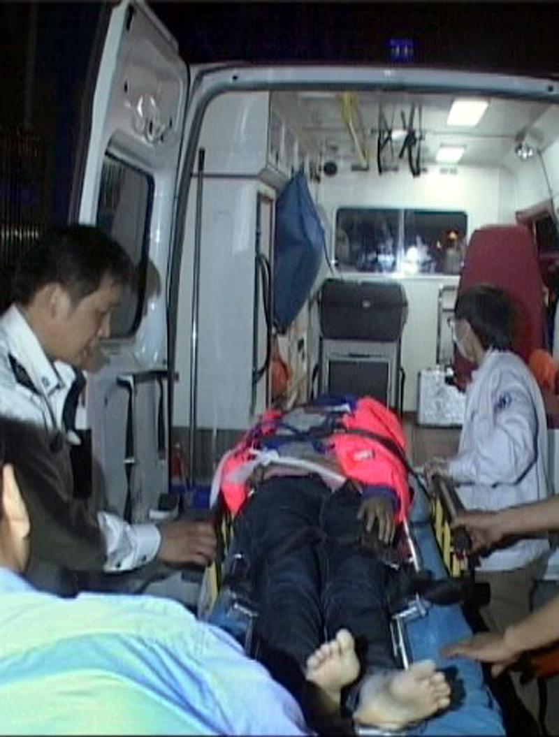 大连船舶重工如何抢救遇难者？-图2