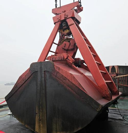 广东抓斗船舶租赁哪家好？-图1