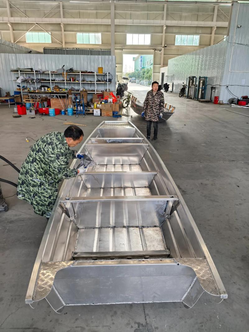 养殖渔船与渔业辅助船舶有何区别？-图2