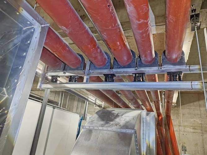 船舶管路支架安装位置如何确定？-图1