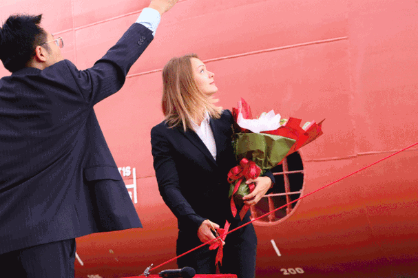 船舶下水教母的意义究竟是什么？-图3